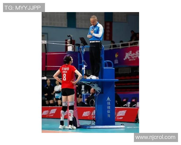 姚明携手女排共创辉煌时刻展现中国体育团结与拼搏精神