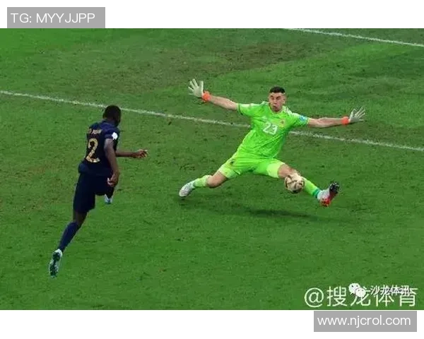 世界杯精彩对决那不勒斯与里昂激战成和神扑瞬间引发全场狂欢