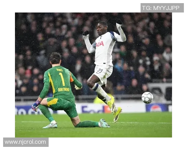 国王杯精彩对决多特蒙德完胜尤文图斯全场沸腾瞬间回顾